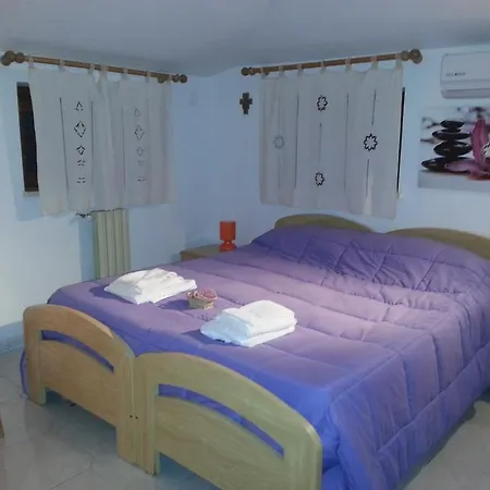 Agriturismo La Sorgente Delle Madonie Farm stay *